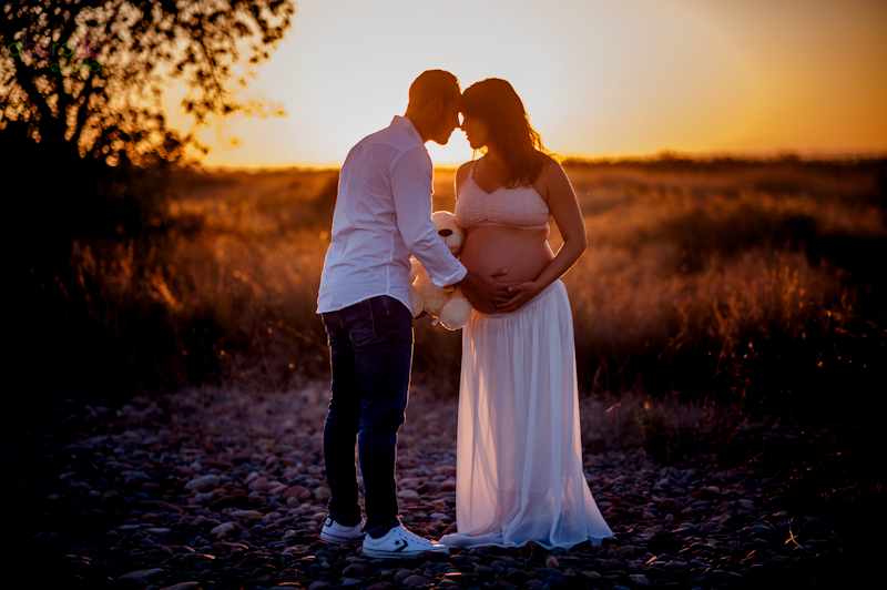 reportajes de embarazo,reportajes bebes valenciajavier sierra fotógrafos boda valencia reportajes de boda-reportajes bebes valencia- fotos newborn valencia-alborada-estudios